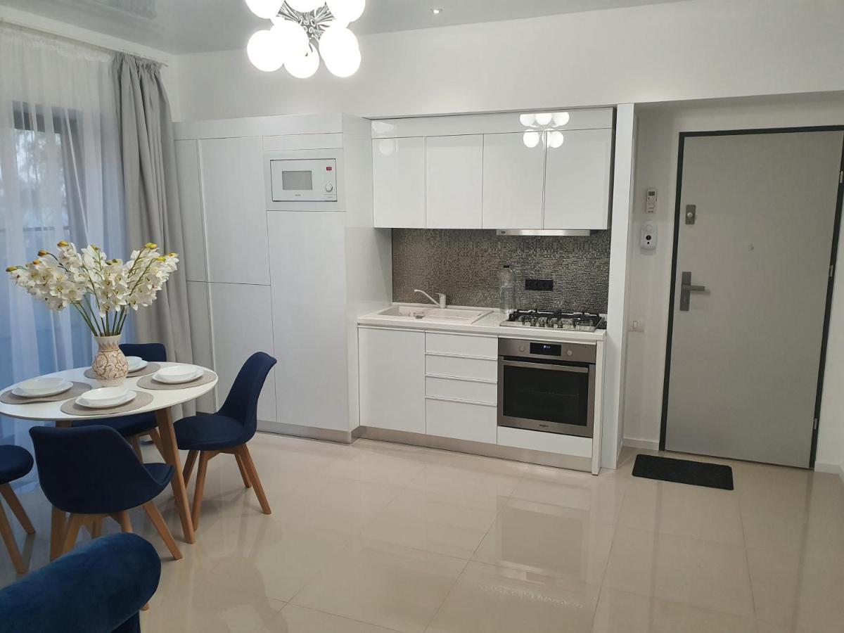 Ely Residence2 Mamaia Buitenkant foto
