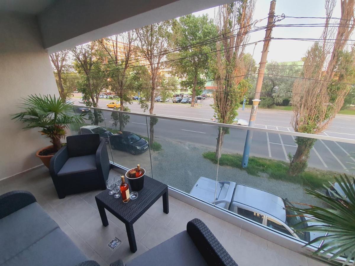 Ely Residence2 Mamaia Buitenkant foto