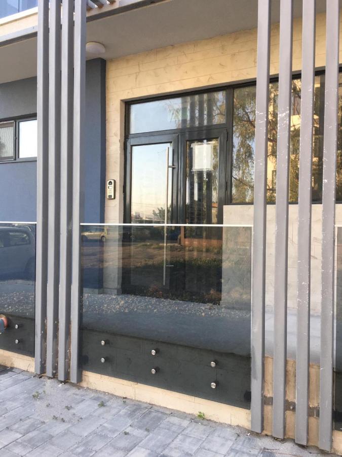 Ely Residence2 Mamaia Buitenkant foto